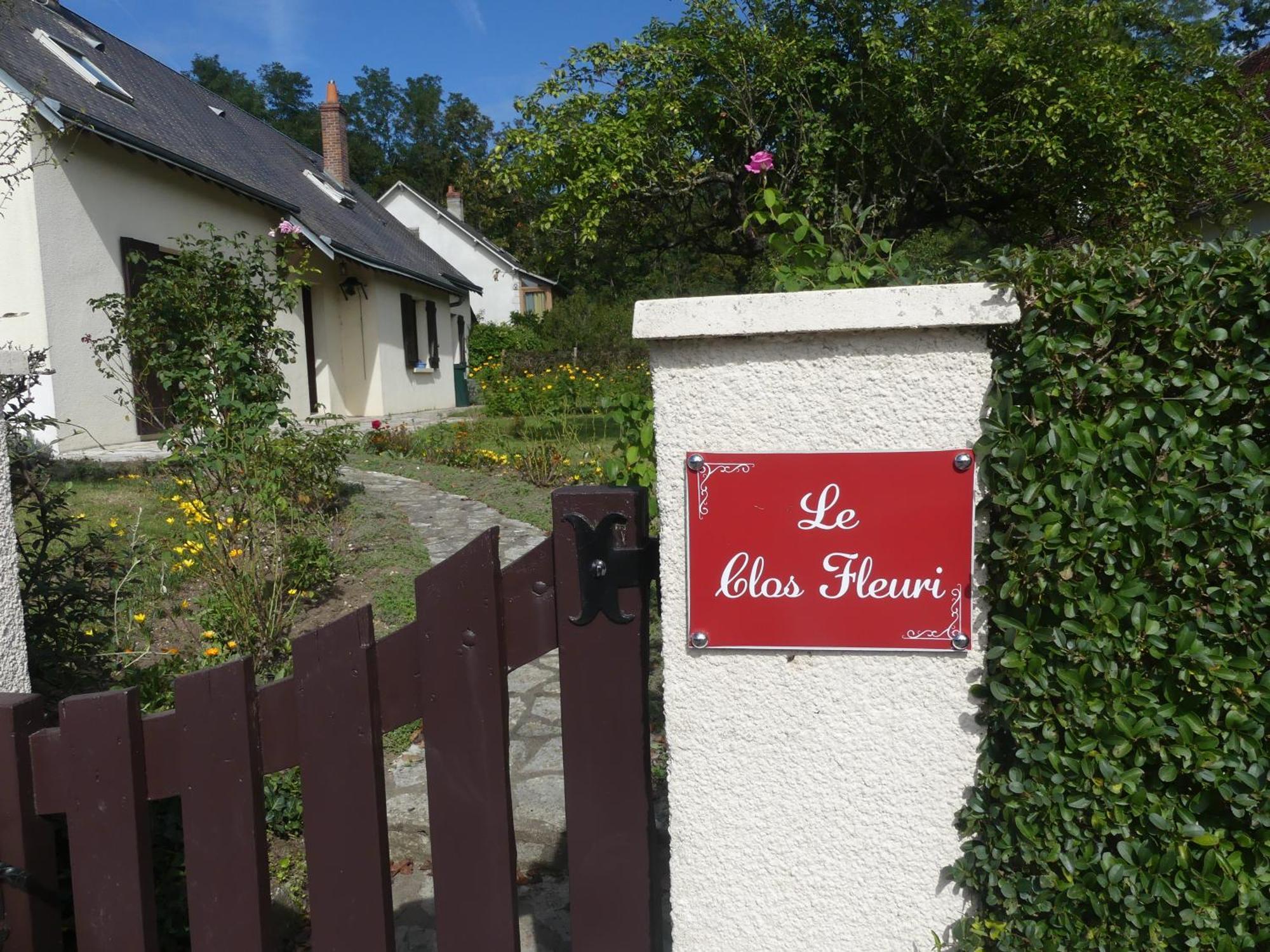 Le Clos Fleuri - Chambres D'Hotes Onzain Εξωτερικό φωτογραφία